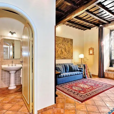 Semesterbostad Sforza A Monti